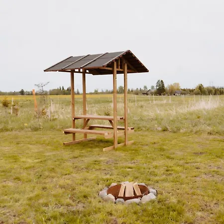 Luksuzni šator Mardi Talu Glamping Paekna