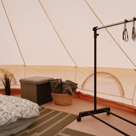 Luksuzni šator Mardi Talu Glamping Paekna