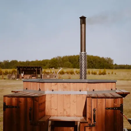 Luksuzni šator Mardi Talu Glamping Paekna
